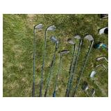 Centuria True Temper, Wilson and Star Flight Golfclubs, Golf bag and Practice Balls