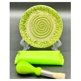 One Lot Wonder! NEW PAKOLAZO Gourmet Garlic Grater Kits