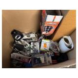 LARGE LOT; Homedepot Returns, Vintage, Kitchen, Decor, & More!