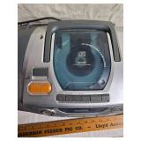 Philips AZ1040 CD AM/FM Cassette Recorder Boombox