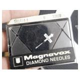 1978 MAGNAVOX AM/FM, Record Player, Cassette Eight Adaptor, Stereo Console Table ***Works Great!***