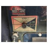 Red-D-Arc Model D302K 3+12 CC/CV Dc...