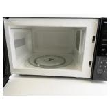 Walmart Black Countertop Microwave Oven. Model:HB54BK100112161
