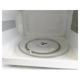 Walmart Black Countertop Microwave Oven. Model:HB54BK100112161