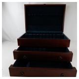 Wallace Silversmiths 2 Drawer Wood Flatware Chest