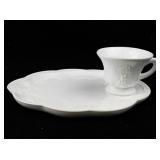 Westmoreland Milk Glass Snack Plates & Cups -Grape Vine Pattern 4 Place Set -Total 8 Pieces