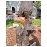 Bears on tree carving