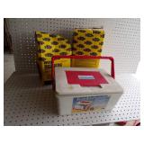 Bait box with bedding