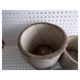 Vintage Stoneware crocks including Vintage Redwing #2