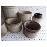Vintage Stoneware crocks including Vintage Redwing #2