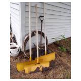 Snow Shovels