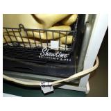 Showtime Rotisserie & BBQ