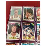 (20) 1975-76 Topps Basketball Cards