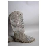 Pair of Beige Western Cowboy Boots with Rhinestone Design
