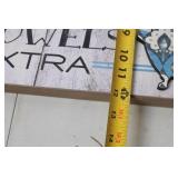 Vintage-Style Wooden 