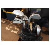 Complete Set of Dynacraft Golf Clubs with Bag