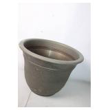 Large Round Planter Pot by Listo, 16 Inch Diameter