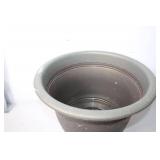 Large Round Planter Pot by Listo, 16 Inch Diameter