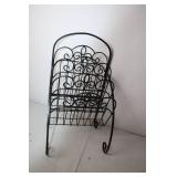 Decorative Black Metal Magazine Rack