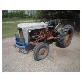 Ford 800 Tractor