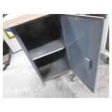 Rolling Shop Storage/Table 30"x5