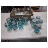 (18) Vintage Pint Jars