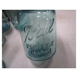 (18) Vintage Pint Jars