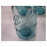(14) Pint & (5) Quart Vintage Jars