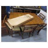 Dining Room Table & Chairs