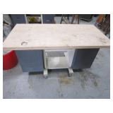 Rolling Shop Storage/Table 30"x5