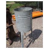 Vintage Oil Cans & Cream Separator Base