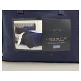 Queen- 3 Piece Quilt Set