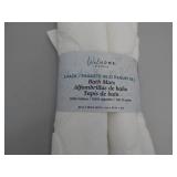 2-Pack white bath mats