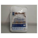 Queen Cooling Comforter