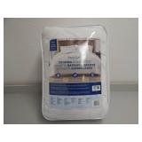 King Cooling Comforter