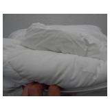 Queen Grand Cooling Comforter
