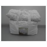 Queen 3 Piece Comforter Set