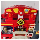 New Kid Connection Fire Station Play Set Lights And Sound 31 Pieces