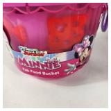 New Disney Junior Minnie Fab Food Bucket 25 Pieces Great Gift