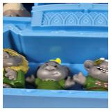 New Open Box Fisher-Price Little People Carry Along Castle Case Eight Little People 1.5-5 Inches