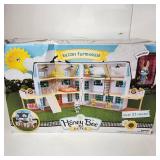 New Buzzby Farmhouse Honey Bee Acres Over 25 Pieces Damaged Package