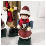 Lot Of Four Wooden Christmas Carolers Very Cute!  Great Condition