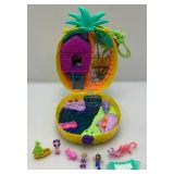 Vintage Polly Pockets Pineapple With People And More