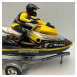 New Bright 16" XP Bombardier RC Remote Control SEA-DOO Used Condition