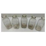 Vintage 6 Section Metal Quart Size Milk/Oil Bottle Carrier With Six Quart Size Milk Bottles Including Amber Colored