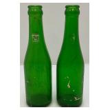 Vintage Sunny Soda Pop Holder With Vintage 7UP & Squirt Bottles