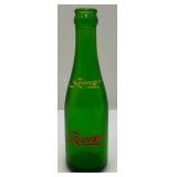 Vintage Sunny Soda Pop Holder With Vintage 7UP & Squirt Bottles
