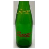 Vintage Sunny Soda Pop Holder With Vintage 7UP & Squirt Bottles