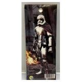 Misc. STAR WARS Collectibles Including Princess Leia Titanium Series & Moire (NIB)