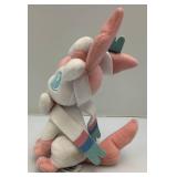 Tomy Pokemon Evolution Pink Sylveon Eevee Plushie 9" And 5" Poke Ball
